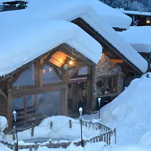Et Au Coin Du Feu Chilly Powder **** Morzine